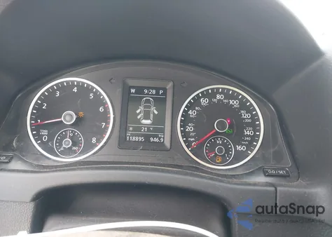 2017 Volkswagen Tiguan 2.0T Sport из США, поврежденный, VIN WVGUV7AXXHK023871